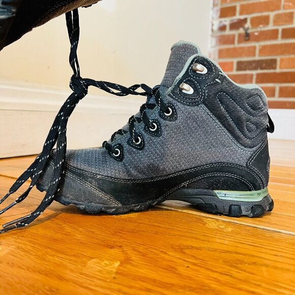 VERY NICE AHNU VIBRAM RUBBER WATERPROOF HIKING BOOTS WOMEN'S SIZE US 6.5 - Picture 12 of 16